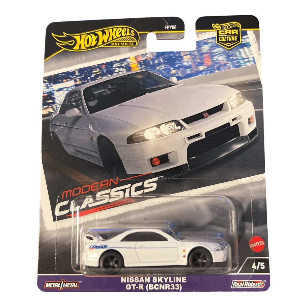 Hot Wheels Premium Nissan Skyline GT-R R33 BCNR33 количка – Modern Classics серија во Македонија