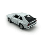 Welly Audi Quattro бел модел со активни врати