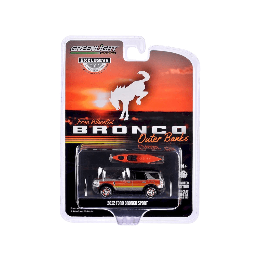 2022 Ford Bronco Sport Outer Banks Free Wheelin' Bronco Sport with Rooftop Kayak (Hobby Exclusive) Greenlight Makedonija